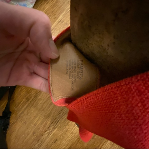 GUC Lucky Brand Wedges - Picture 4 of 4